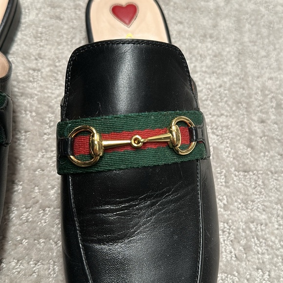Gucci Slides - Picture 2 of 7